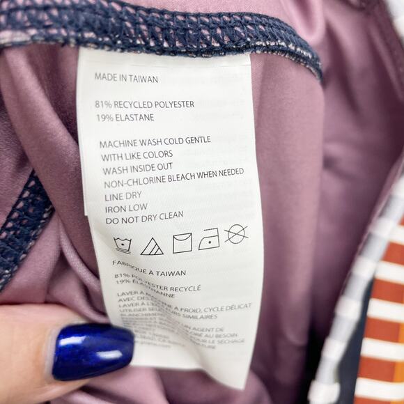 prAna Womens Kimble 7/8 Athletic Leggings XS Green Blue Multi Print Tivoli NWT - Picture 8 of 11